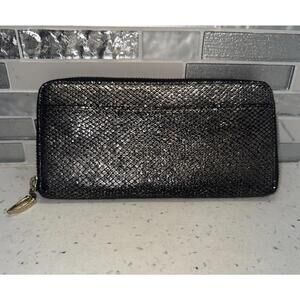 TUSK Wine Leather Wallet Clutch Small Snap Inter Pockets Zip